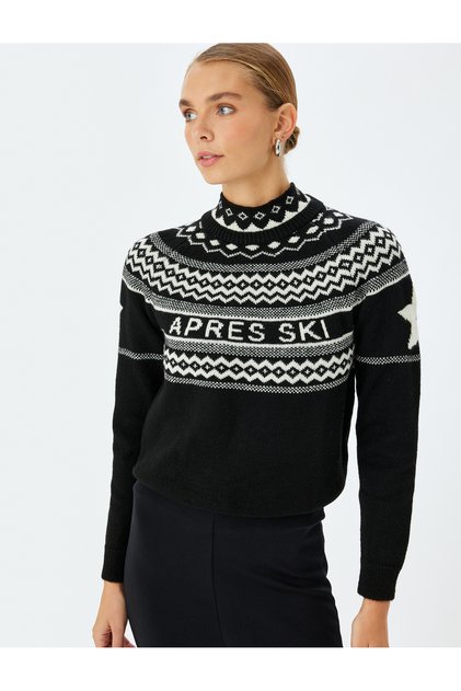 Long Sleeve Ethnic Patterned Turtleneck Collar Knitted Sweater