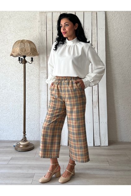 Women's Cream Plaid Trousers