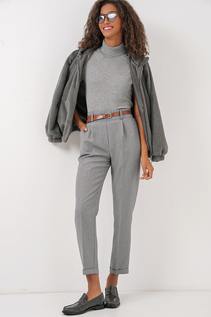 6686 Women's Pleated Belt Fabric Trousers - Gray