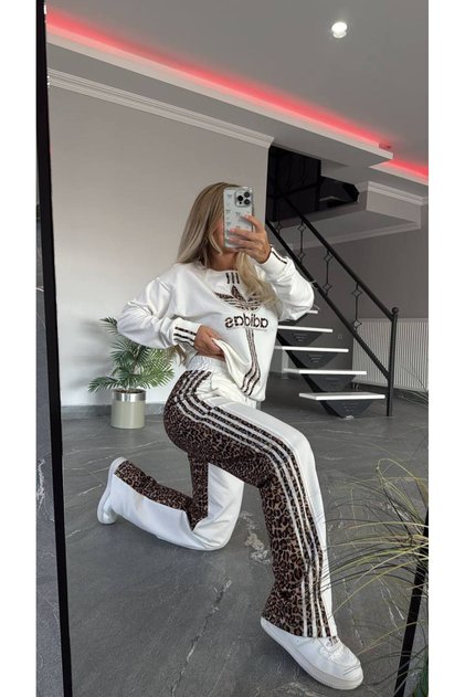 Leopar Pantolon Detaylı Spor Eşofman Takım