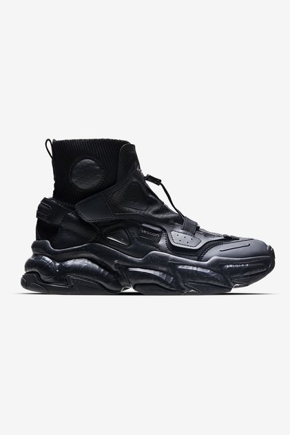 Черни мъжки спортни обувки Easystep Onyx