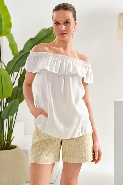 Madonna Collar Ruffle Blouse