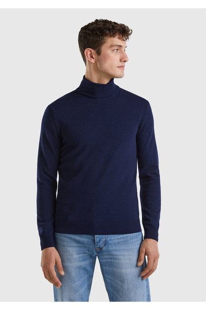 Men's Turtleneck Sweater