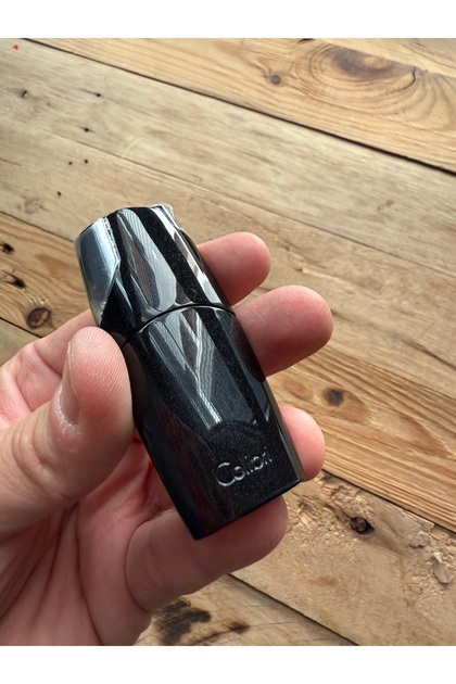 Colibri Çakmak pürmüz Alevli Tamamı Metal Şık Kutusunda Ergonomik Tasarım Puro Ve Sigara Yakımına uygundur