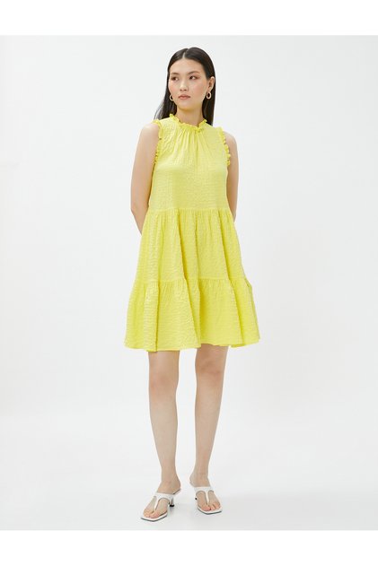 Mini Ruffle Dress Sleeveless Crew Neck Layered