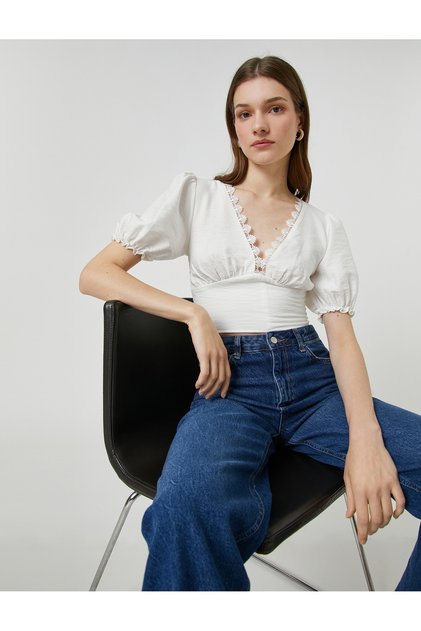 Crop Blouse Lace Detailed V-Neck