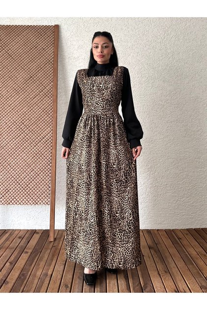 Leopard Patterned Sleeveless Viscose Gilet