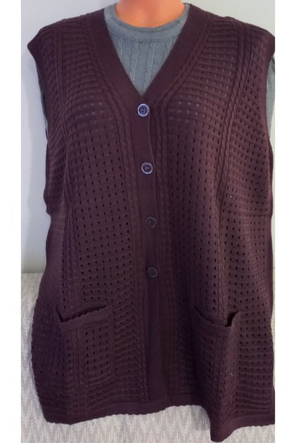 Er Giyim Mother's Seasonal Knitwear Vest with Buttons and Double Pockets, Plum Color.