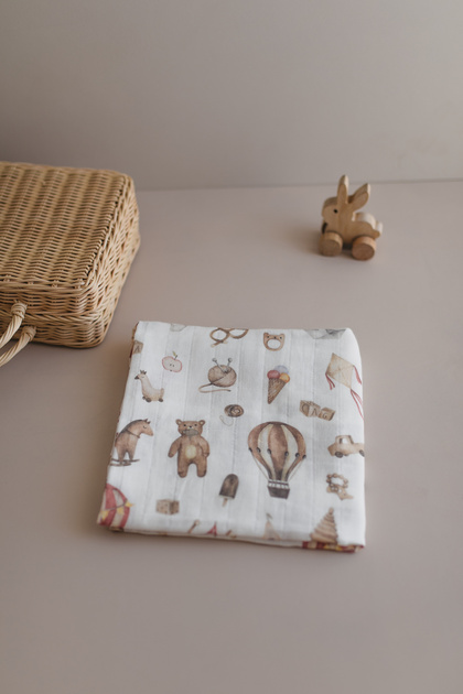 100% Organic Cotton Double Layer Muslin Cover-Red Baloon- 100Cm*100Cm (Product No Bag.)