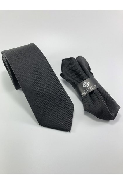 Black Dot Pattern Tie with Handkerchief