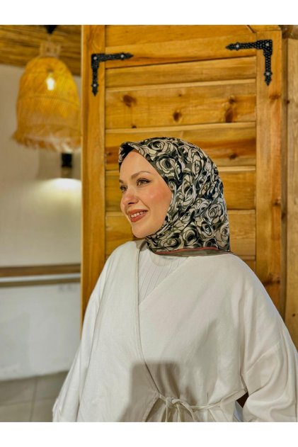 Women's Cotton Scarf with Soft Rose Pattern