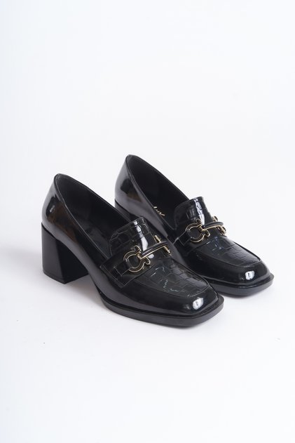 Women's Buckle Detail Thick Heeled Loafer Loarne Black