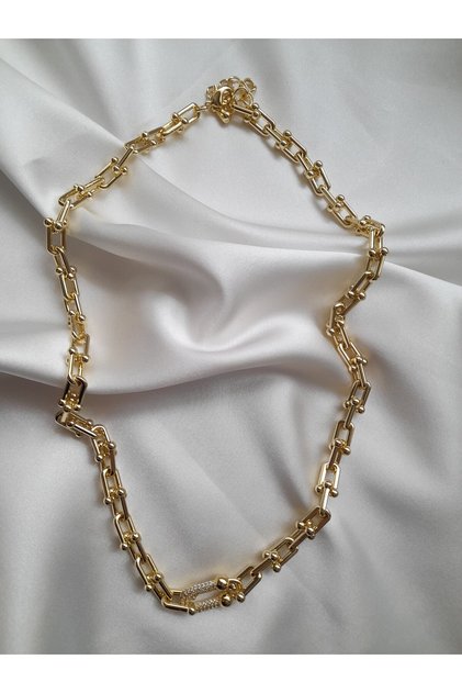 Zirkon Taşlı Gold U Toplu Model Çelik Kolye