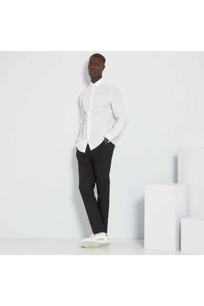 Straight white shirt White