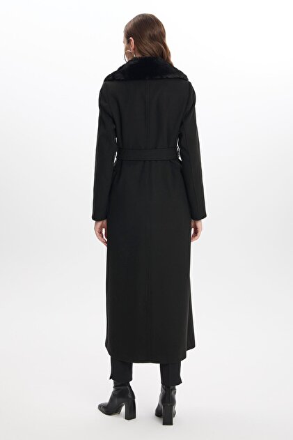 Zühre Kürk Yaka Cep Detaylı Siyah Kaban 13673 - Fiyatı, Yorumları