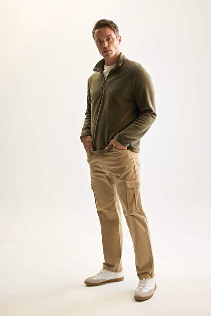 Defacto Haki Tüylenme Yapmayan Soğuk Geçirmez Regular Fit Dik Yaka