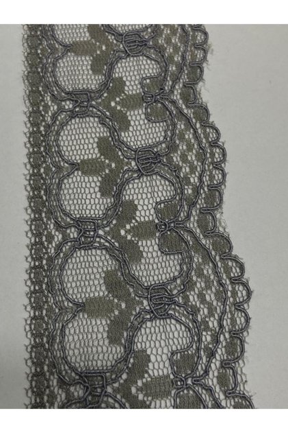 Lace / sleeve lace / 2 meters long / 6 cm wide