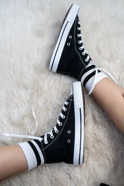 Unisex Black and White High Top Model Linen Sneaker