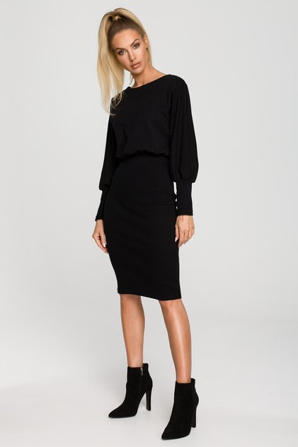 Rochie cu fundul mulat