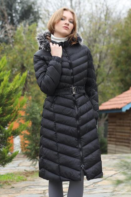 Rays Siyah Kürklü Kapüşonlu Uzun Şişme Kadın Mont 3409 - Fiyatı
