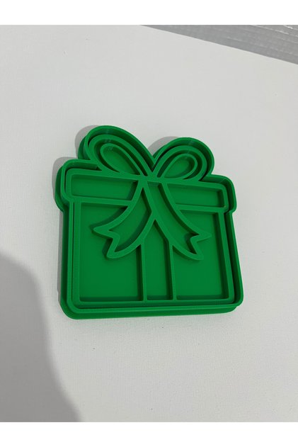 Gift Package Christmas Themed Cookie Mold Stamp and Cutter Set-9 cm