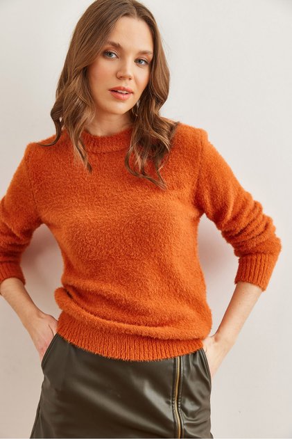 Women's Onion Shell Crew Neck Soft Textured Beard Sweater Kzk-19000858