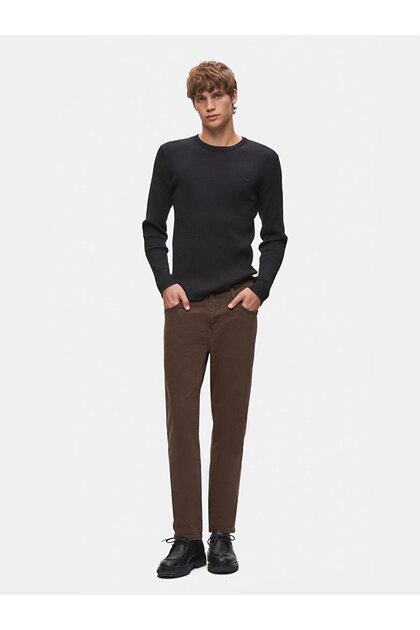 Sawyer Y Mid Rise Slim Trousers