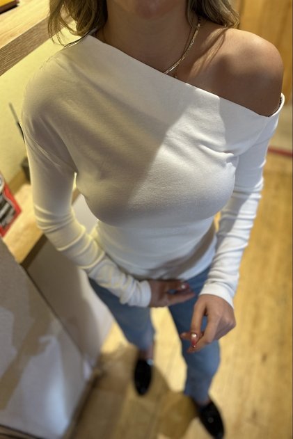 Women's Cross Sleeve Single Shoulder Blouse