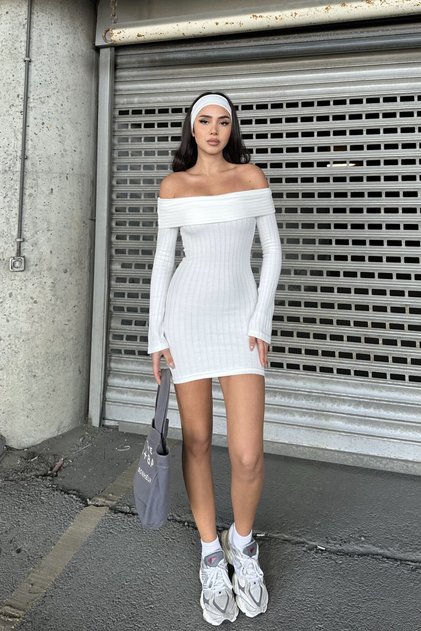 Madonna Collar Shardoned Knitting Short Dress