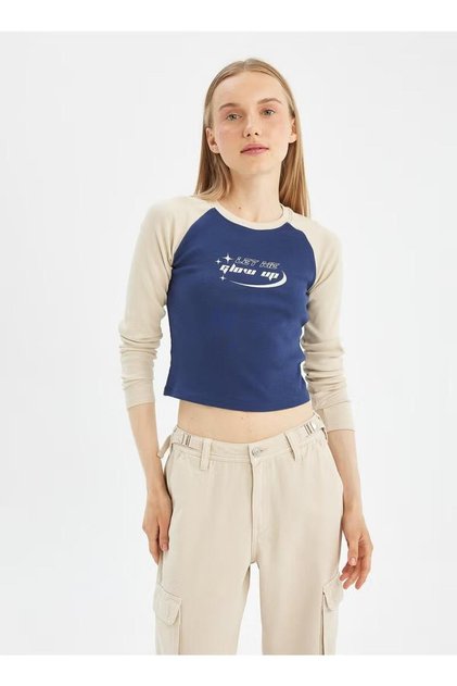 Cool Fitted Crew Neck Printed Long Sleeve T-Shirt