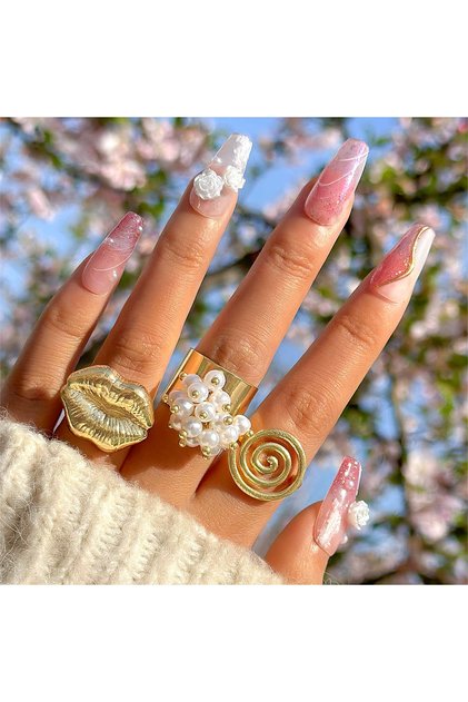 Kiss Gold Gold Colored Vintage Bohemian 3-Piece Ring Set with Adjustable Pearl Tassel and Lip Figure