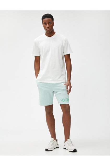 Slogan Printed Shorts with Lace Waist Slim Fit Pocket Detail