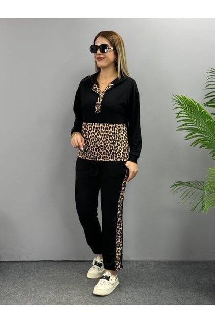 Women's long sleeve leopard detail sweatshirt and leopard stripe detail pant two-piece set