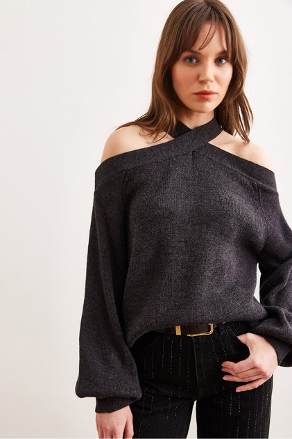 Women's anthracite cross-neck knit sweater kzk-19000192