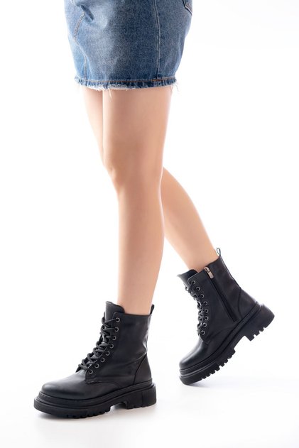 812-356 Black Lace-Up Zippered Daily Women's Boots
