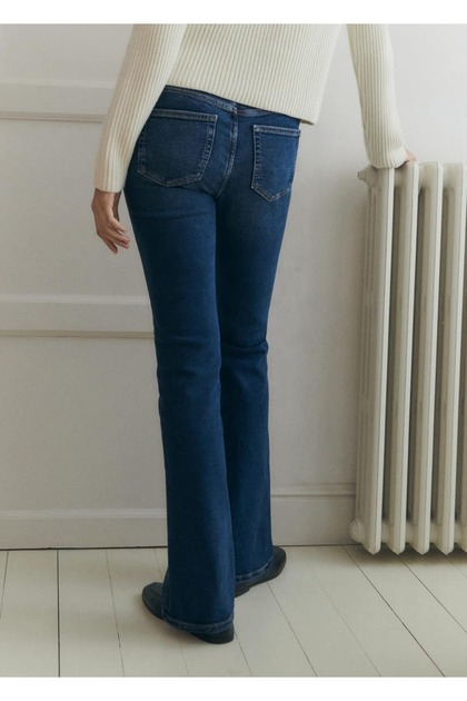 Flared pregnant jeans