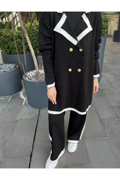 Premium Fabric Gold-Buttoned Knit Set