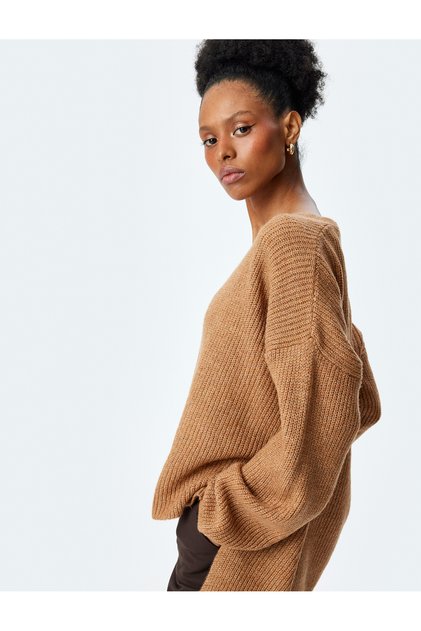 V-Neck Long Sleeve Oversize Sweater