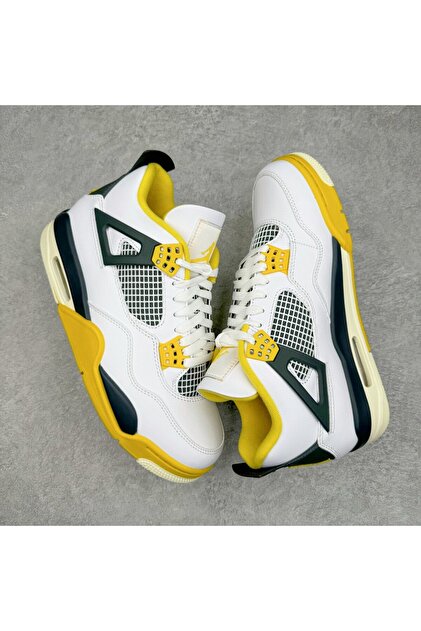 Nike Air Jordan 4 Retro 