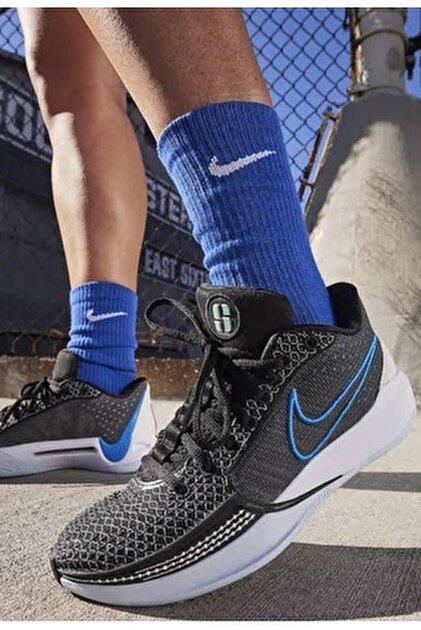 【バーム】Nike ID サブリナ1 ブラック Nike Sabrina 1 Unisex Basketbol Ayakkabısı DAR KALIP 1 BEDEN BÜYÜK