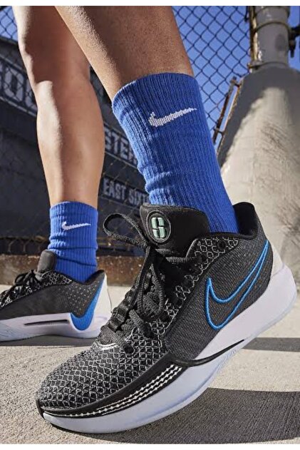 Nike Sabrina 1 Unisex Basketbol Ayakkabısı DAR KALIP 1 BEDEN BÜYÜK