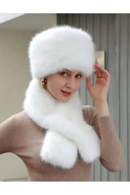 Latest Trend Winter Eskimo Russian Slavic Style Faux Fur Plush Heart Scarfs Suit Non Pilling