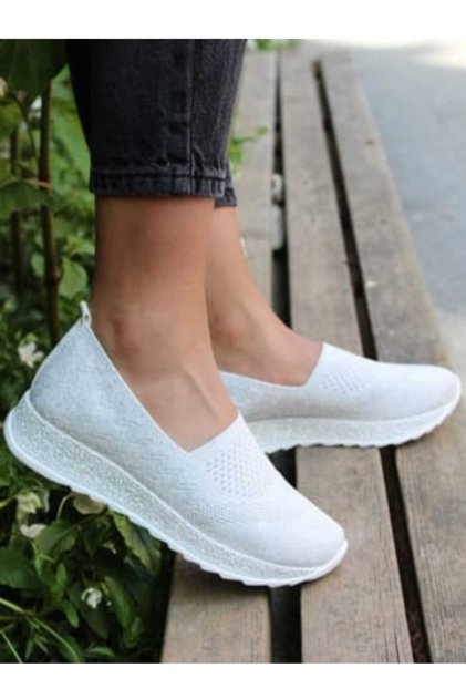 Women's Sports Shoes