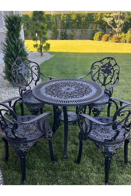 Isparta Model Ferforje Görünümlü Plastik Yuvarlak Masa Sandalye Takım Balkon Bahçe Takımı 4'lü Set