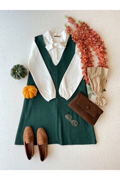 Short Emerald Stamp Winter V-Neck Gilet Dress