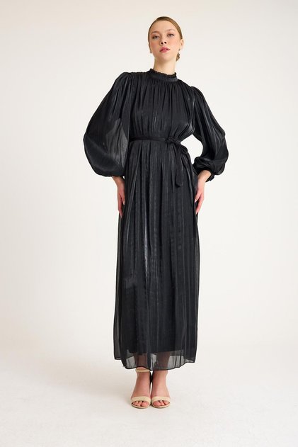 Ballonärmel, bodenlanges, plissiertes Kristall-Chiffonkleid SCHWARZ 4921-E