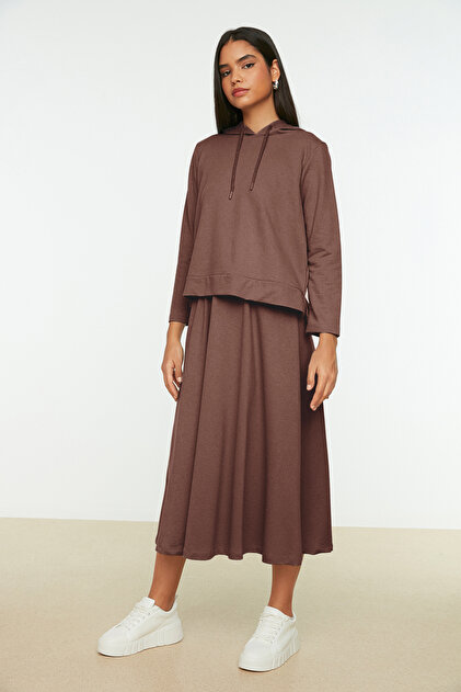 Trendyolmilla Modest Kahverengi Kapüşonlu Sweatshirt-Etek Örme