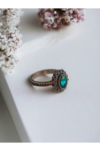Crystal Jewelled Oval Ring