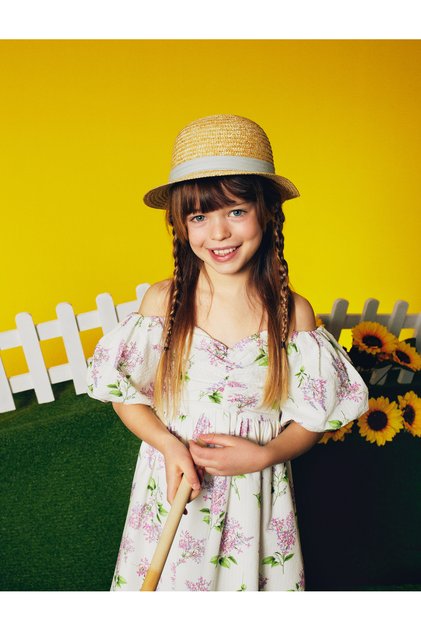 Straw Hat with Band Detail
