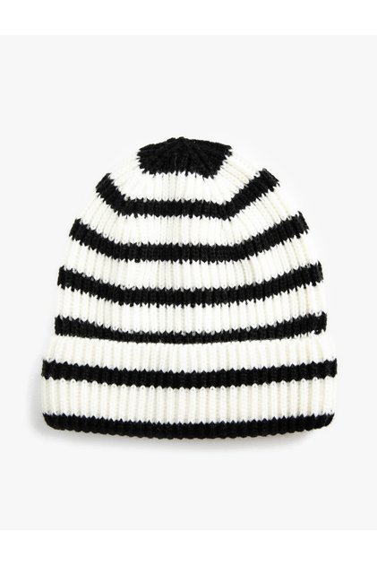 Elastic Knitted Beret